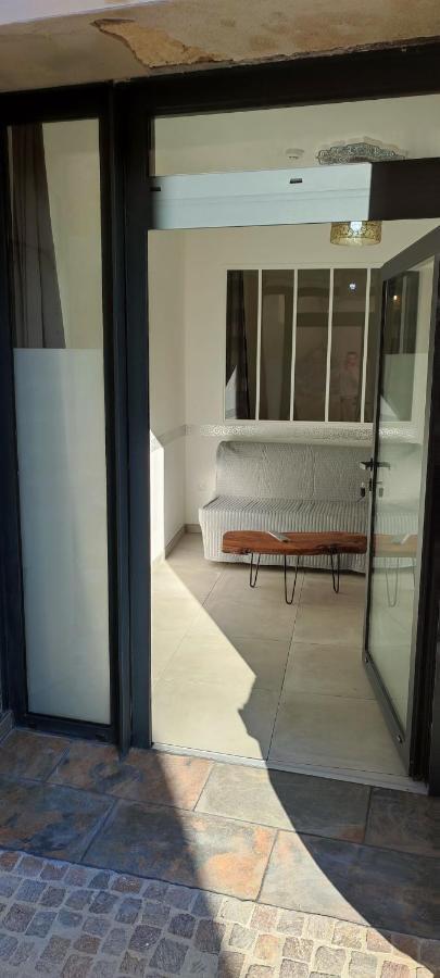 Mauguio Center Hotel エクステリア 写真